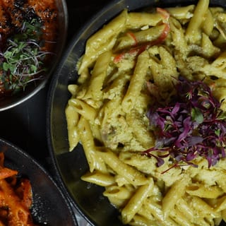 CHICKEN PESTO PENNE